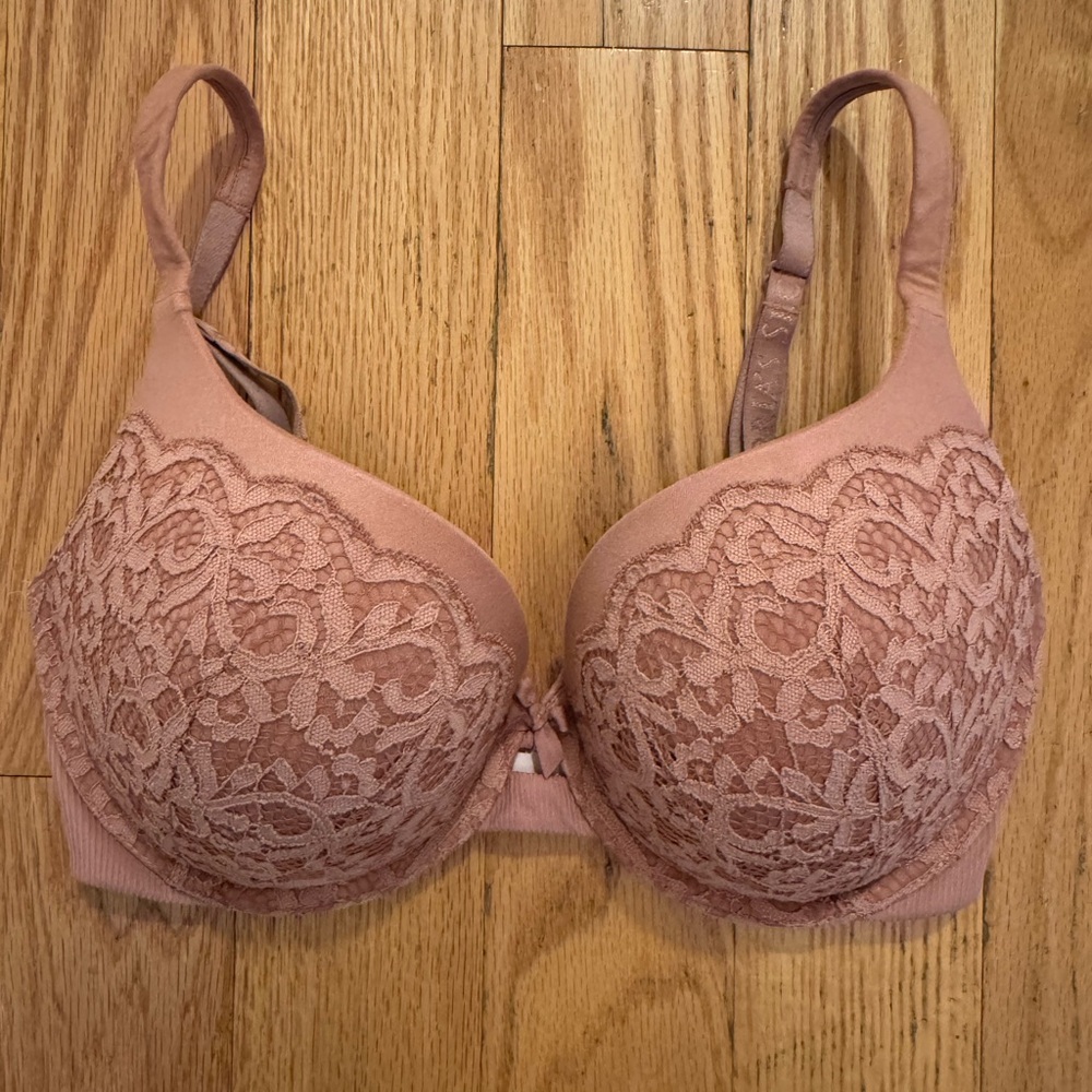 Victoria's Secret Rose Lace Full Coverage Bra - Body By Victoria